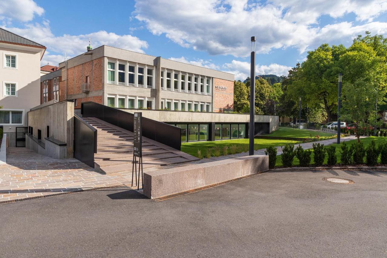 Cusanus Akademie - Accademia Cusanus Бресаноне Екстериор снимка